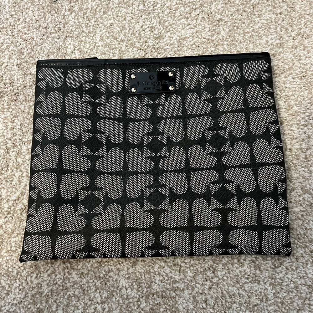 Large Kate Spade Zipper Pouch
